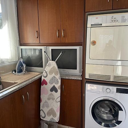 Villa Andy-350 M From The Beach Larnaca Ngoại thất bức ảnh
