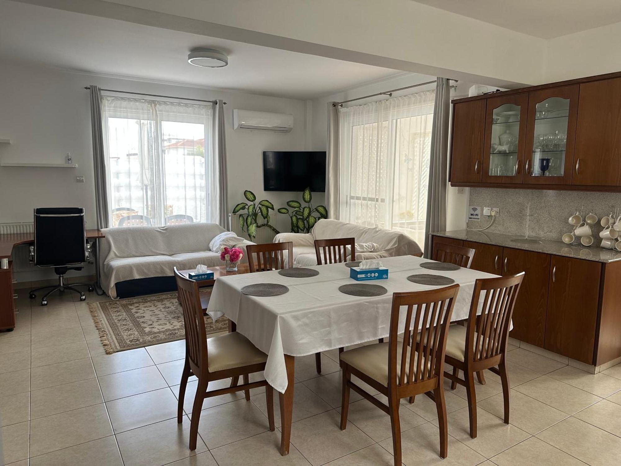 Villa Andy-350 M From The Beach Larnaca Ngoại thất bức ảnh