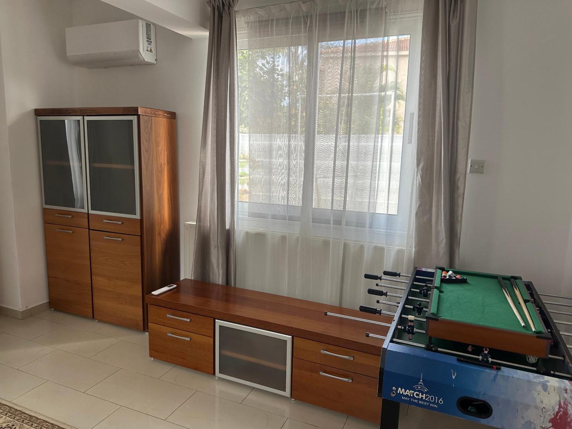 Villa Andy-350 M From The Beach Larnaca Ngoại thất bức ảnh